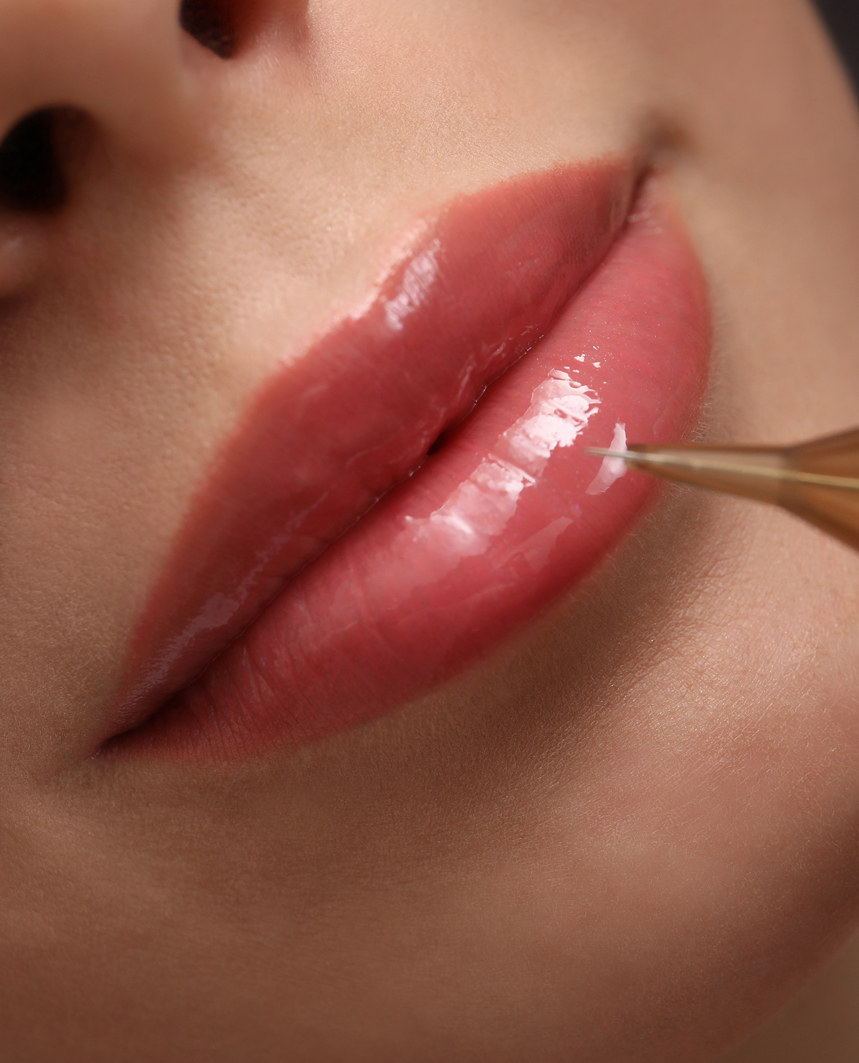 Lip Liner Treatment