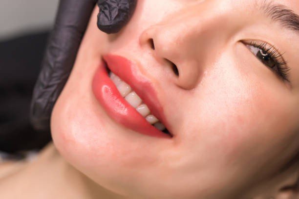 Lip Blushing